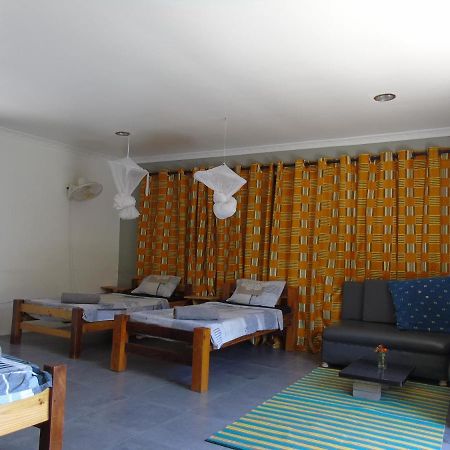 Idc Guest House Багамойо Екстериор снимка