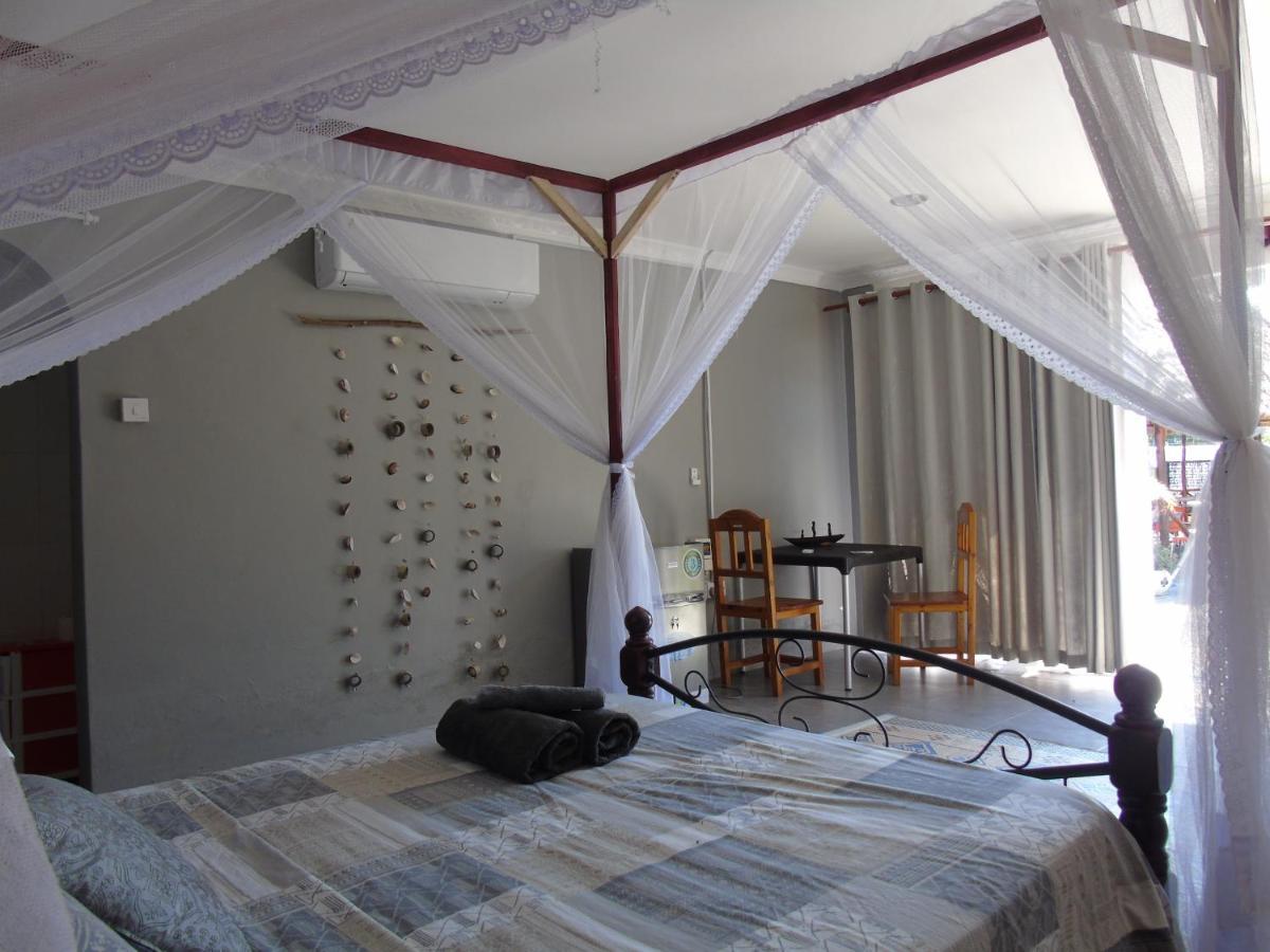 Idc Guest House Багамойо Екстериор снимка