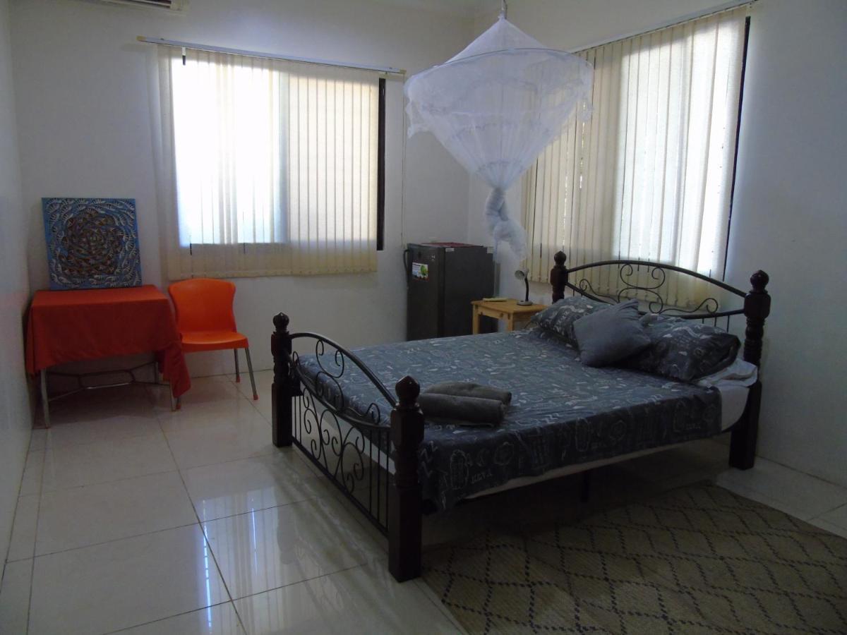 Idc Guest House Багамойо Екстериор снимка