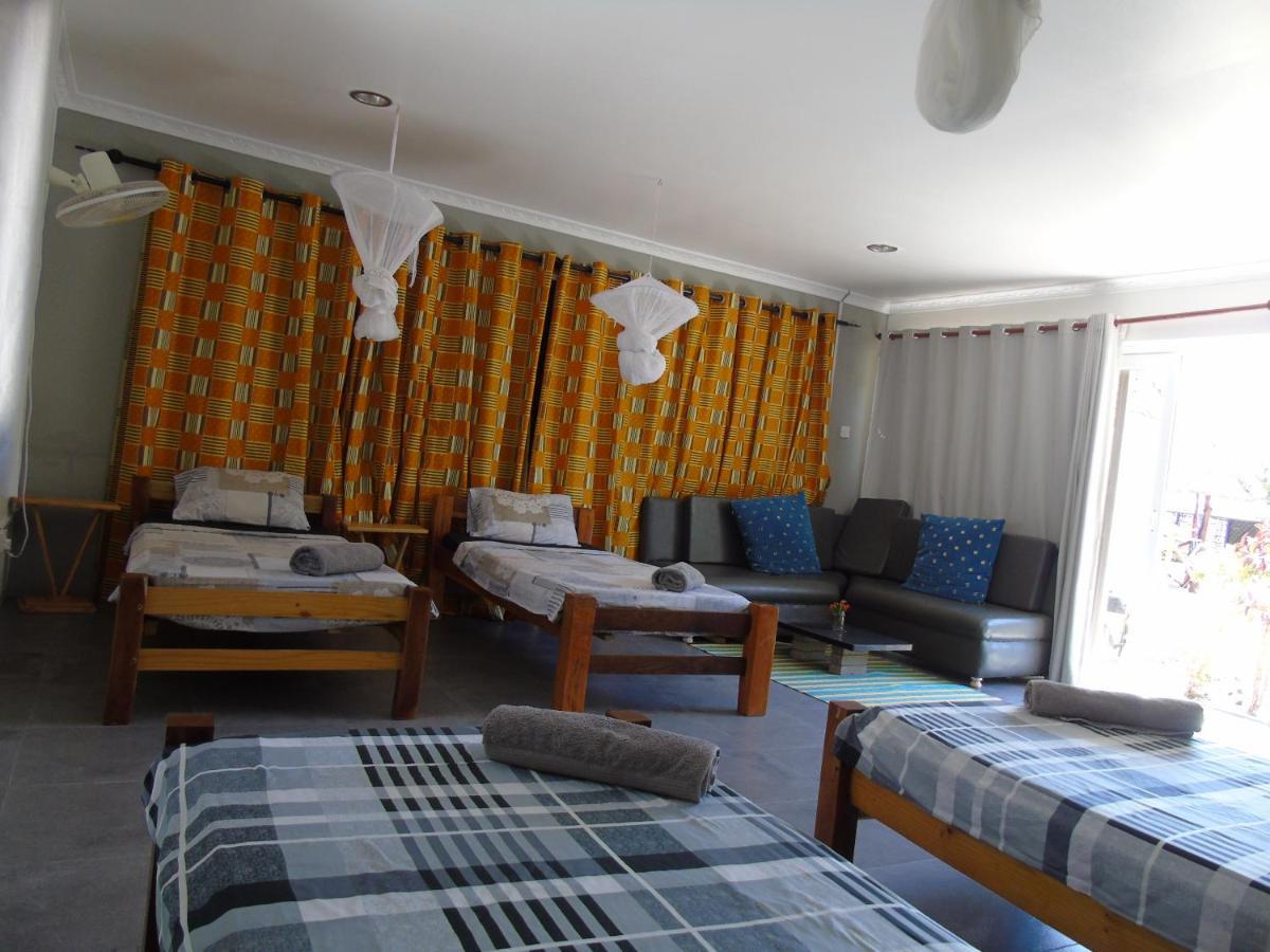 Idc Guest House Багамойо Екстериор снимка