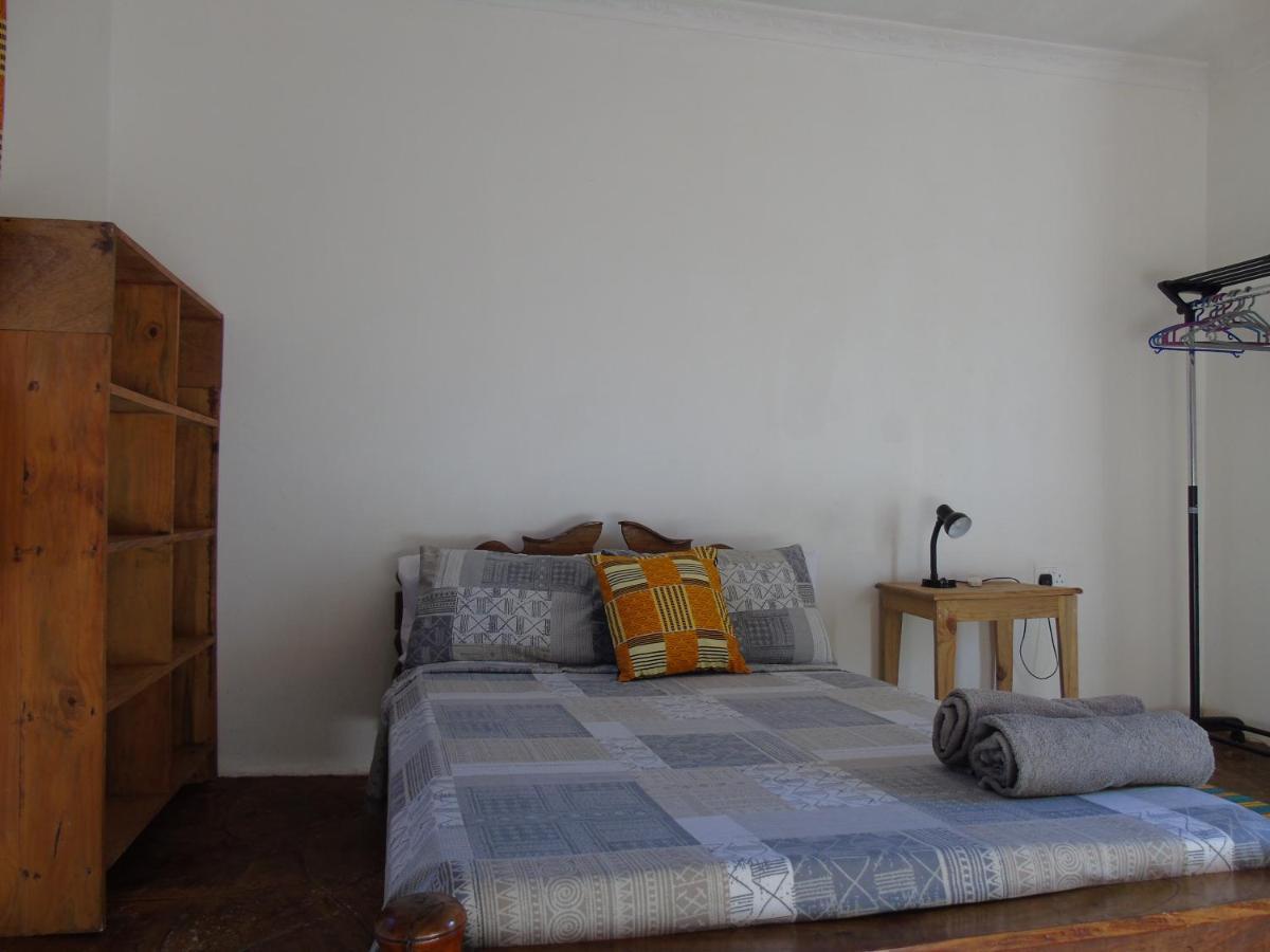 Idc Guest House Багамойо Екстериор снимка